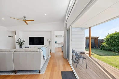 ਰਹਿਣ ਵਾਲਾ ਕਮਰਾ - 2 Eclipse Crescent, Kallaroo, WA 6025
