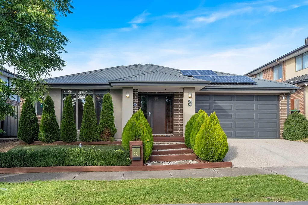 Large 4 bedroom home with room to entertain!