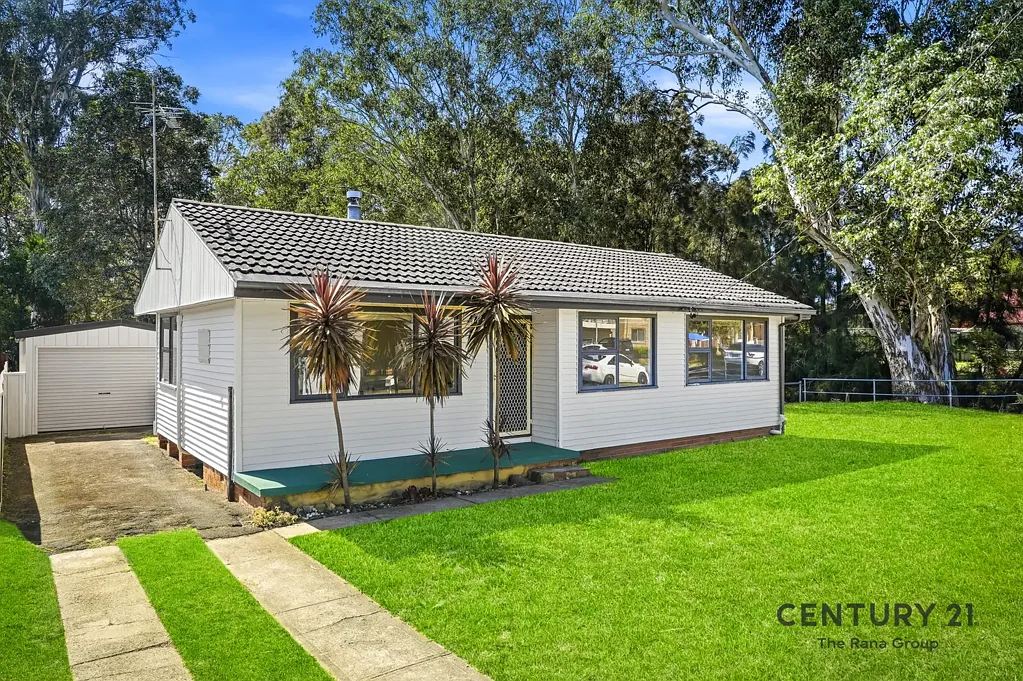 Seven Hills 3 Bedroom Comfortable Family Living with Exciting Land Potential - 750m to Seven Hills Plaza!!