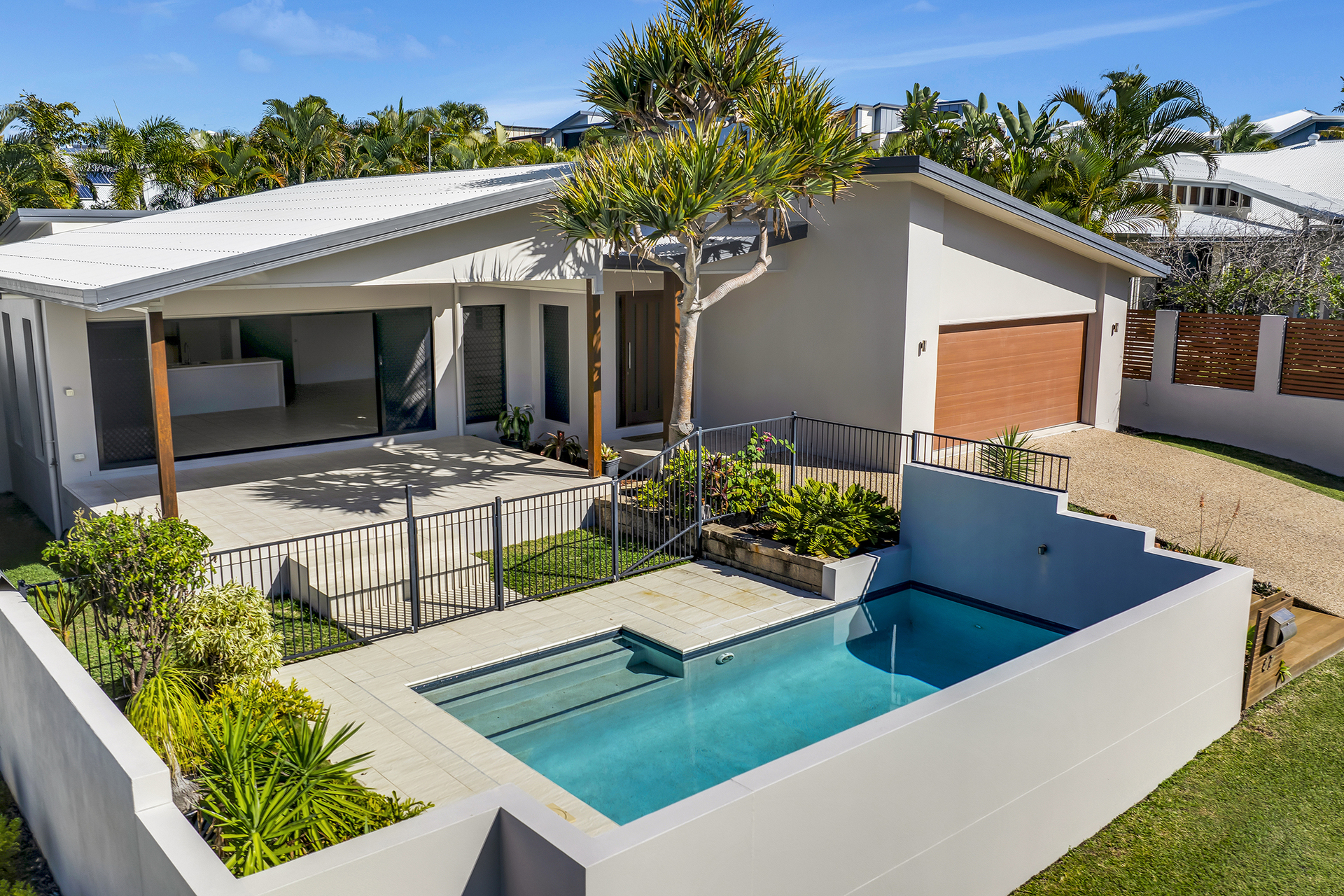 67 THE OAKS ROAD, TANNUM SANDS QLD 4680, 0 Kuwarto, 0 Banyo, House