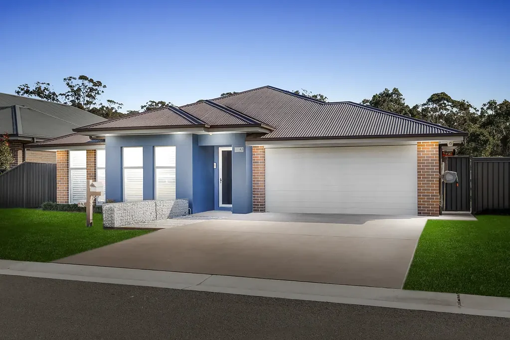 Cobbitty 4غرفة نوم Premium Semi-Rural Lifestyle in Kirkham Rise Estate.