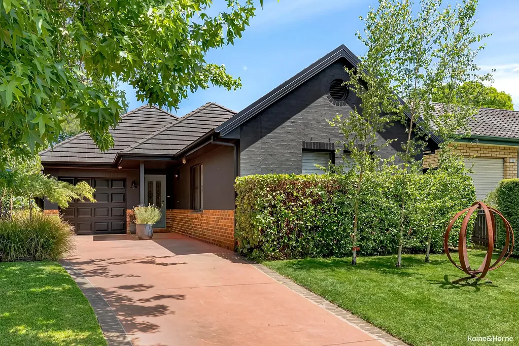 13 Gordon Road, Bowral, NSW 2576