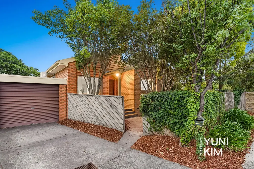 Mount Waverley 2 Bedroom The Brief: Renovated Unit with No Body Corporate & Private Driveway in Prime School Zone