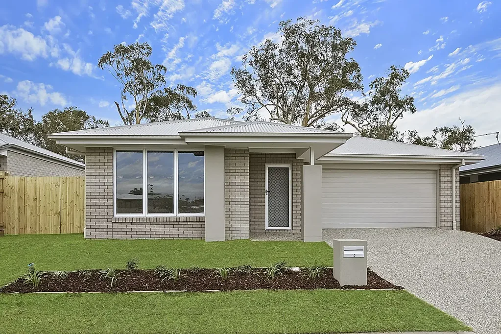 13 Escalade Circuit, Pallara, QLD 4110