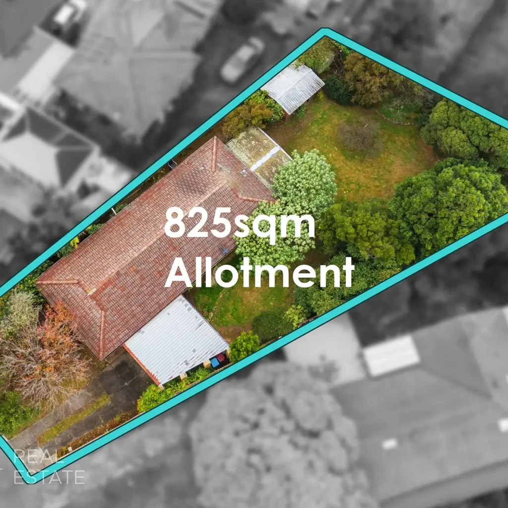 Hallam 3Kwarto Family Home on a Spacious 825m² Block with Potential S.T.A!