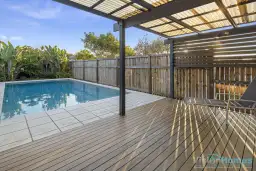 53 Rolland Parade, Warner