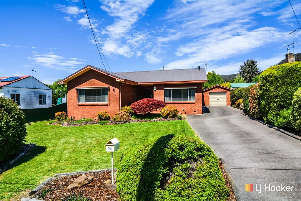 26 Amiens Street, Lithgow, NSW 2790