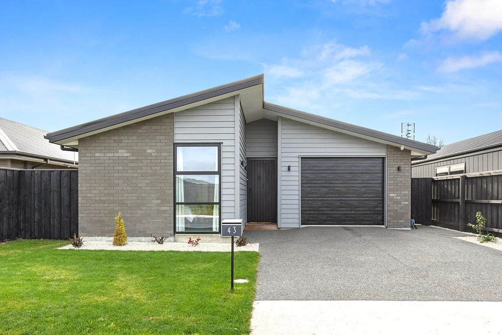 Woodend 3房  Contemporary Residence - Reserve Boundary