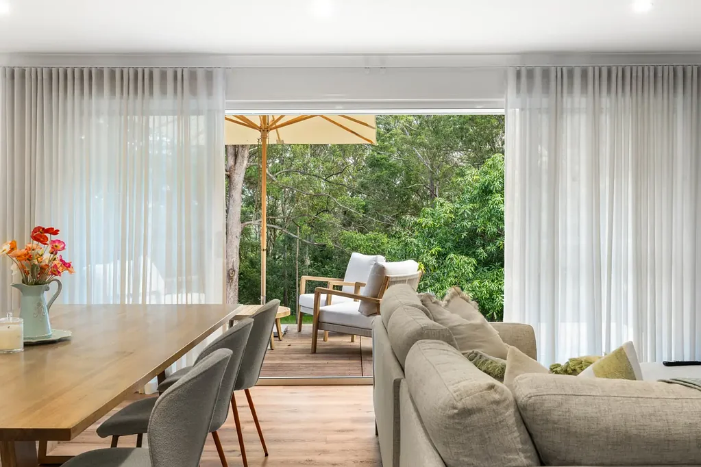 Glenview 6कमरा Premium Dual Living Acreage with High-Quality Second Residence