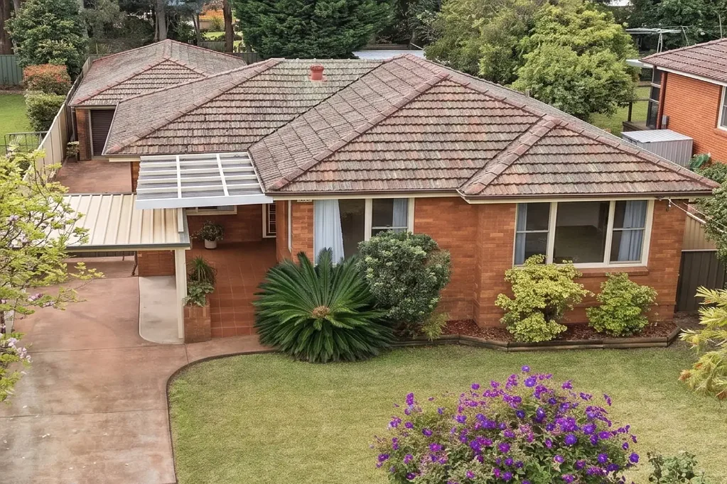 Narwee 4બેડરૂમ Expansive Family Home in a Convenient Setting