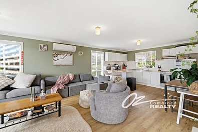 Vincentia 2Zimmer WATER VIEWS -IDEAL LOCATION - QUIET AND CLOSE TO ORIONS BEACH AND PLANTATION POINT.