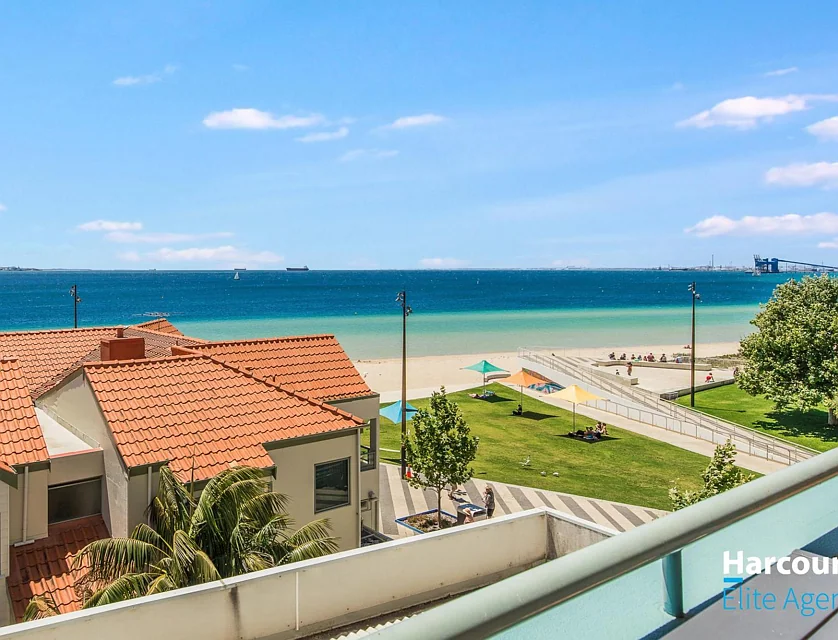 3/7 Railway Terrace, Rockingham, Rockingham, 3 ห้องนอน, 2 ห้องน้ำ, Apartment