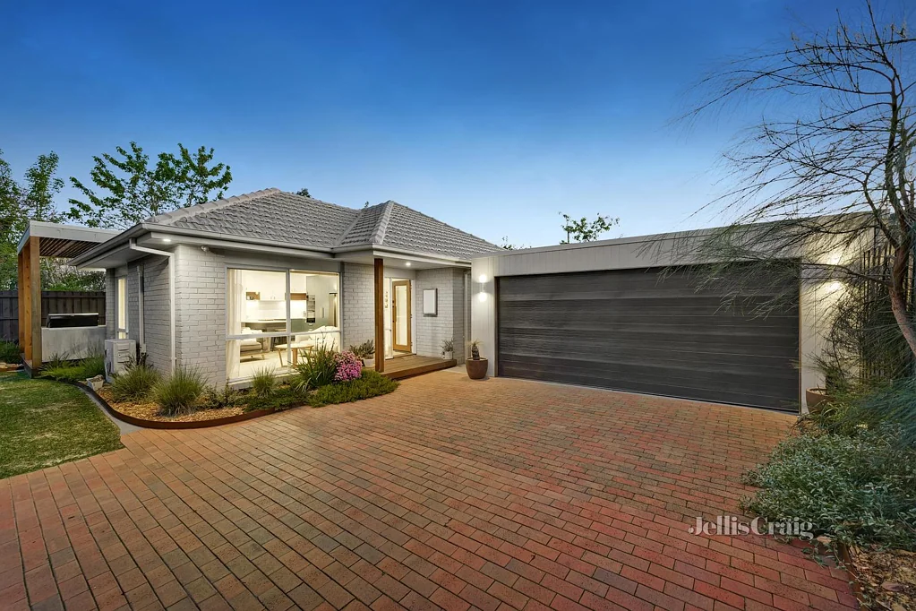10 Otley Lane, Brighton East, VIC 3187