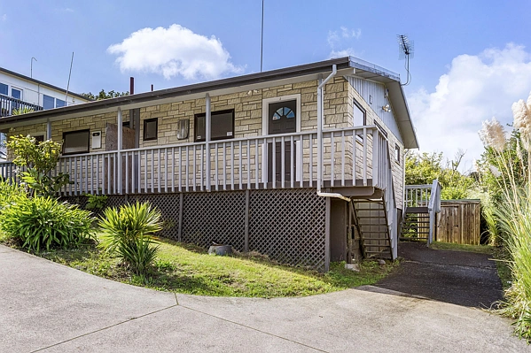 2/42 Kempthorne Crescent, Mission Bay, Auckland City