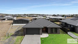 23 Peppercress Court, Tamworth