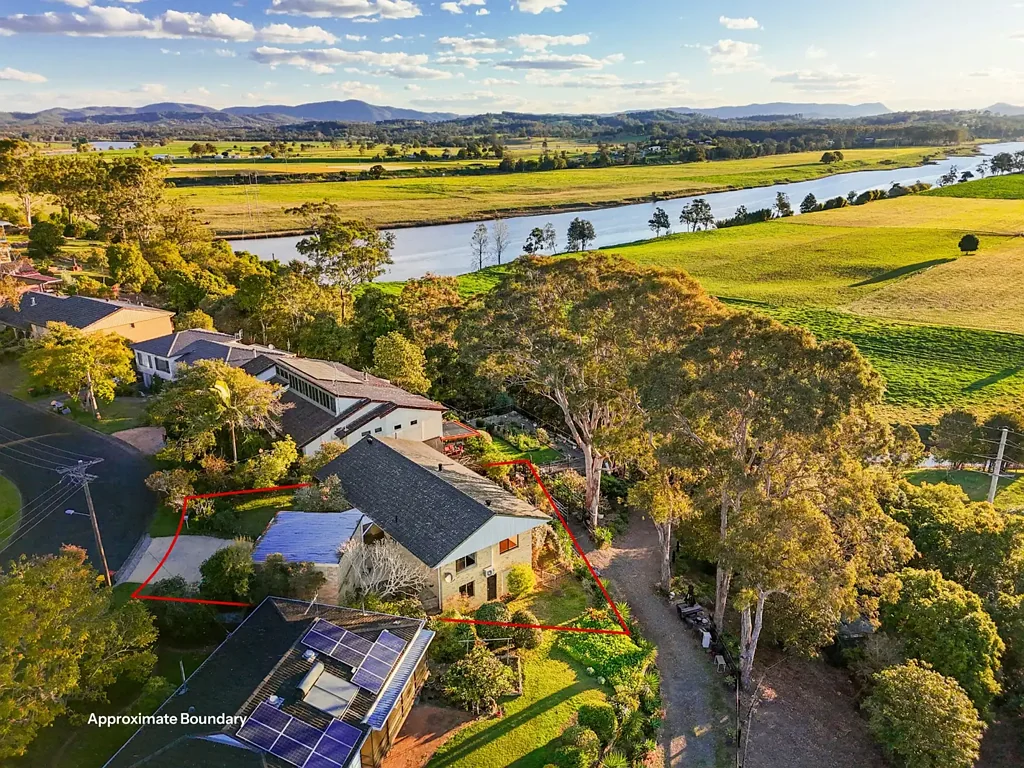 Taree 3房  Stunning River & Rural Views | An Outlook You'll Never Tire Of