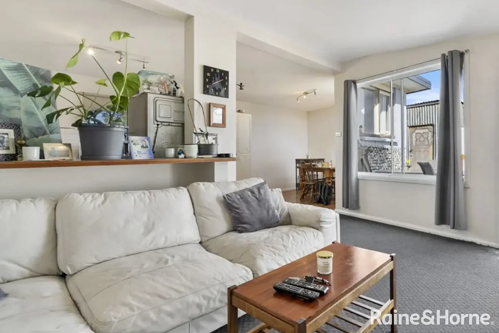 4 Jetty Road, Dodges Ferry, TAS 7173