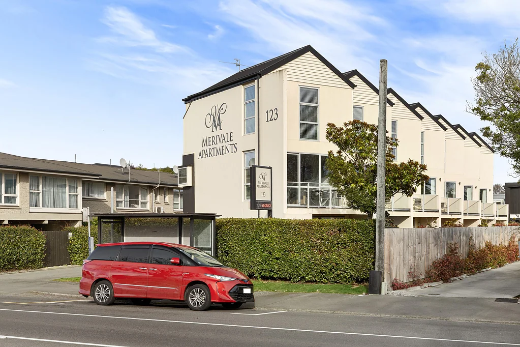 Merivale 3房  Short Term or Long Term Accommodation Investment!