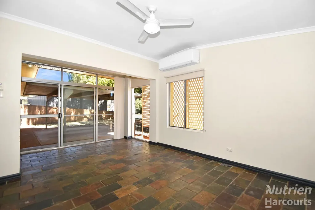 11 Underdown Street, Gillen, NT 870