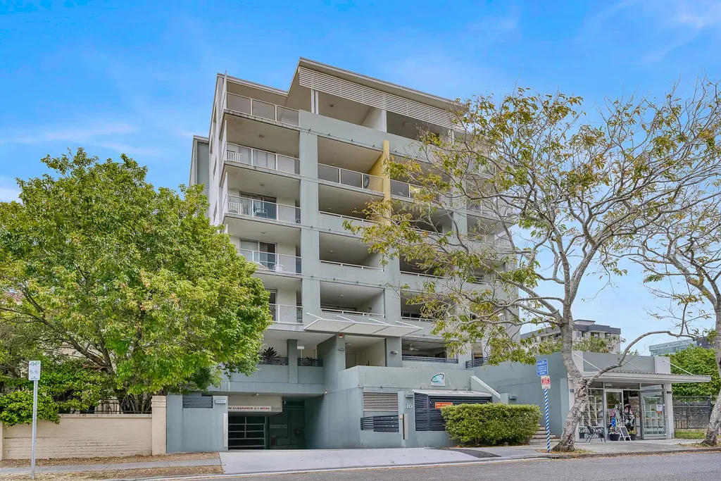 Indooroopilly 2ਬੈੱਡਰੂਮ Convenient Living in The Heart of Indooroopilly