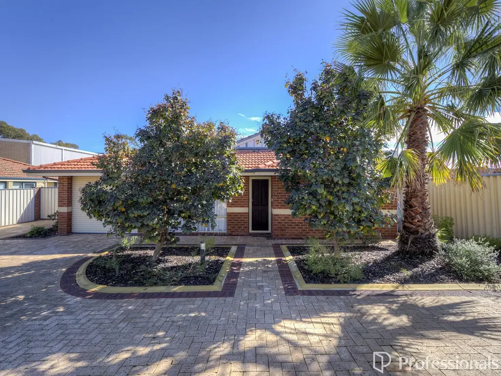 Redcliffe 3कमरा Fully Renovated, Move-In Ready Home in Secure Gated Community