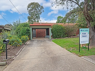 Ridgehaven 3Zimmer Double Brick Three Bedroom Home on 400m2