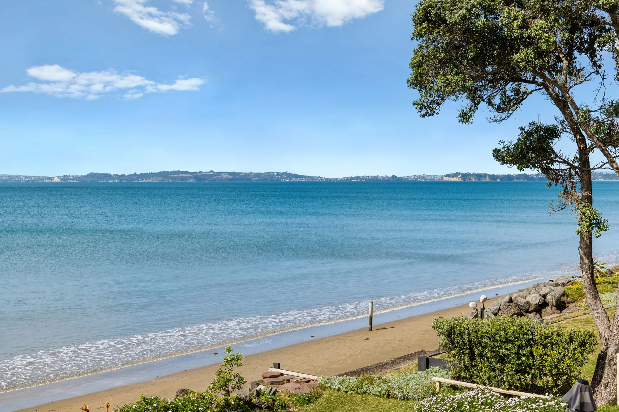 Orewa 3Kwarto Orewa Beachfront Deceased Estate