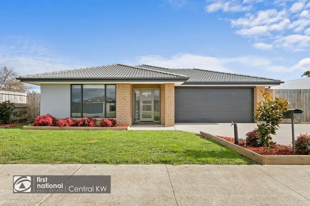 Yinnar 4 Bedroom Investors or First Home Buyers!
