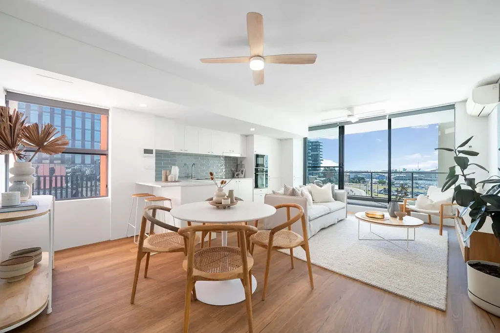 Newcastle West 2 Bedroom Practical split-level apartment with modern updates and harbour views