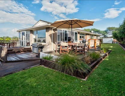 12 Towra Place, Botany Downs, Manukau City, 4 Kuwarto, 2 Banyo, House