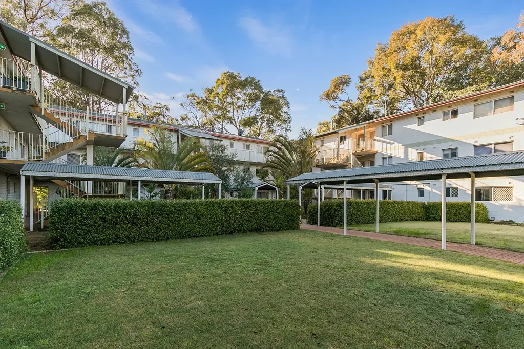 Orelia 3 Slaapkamer Treetop Views, Secure Living & Space to Spare