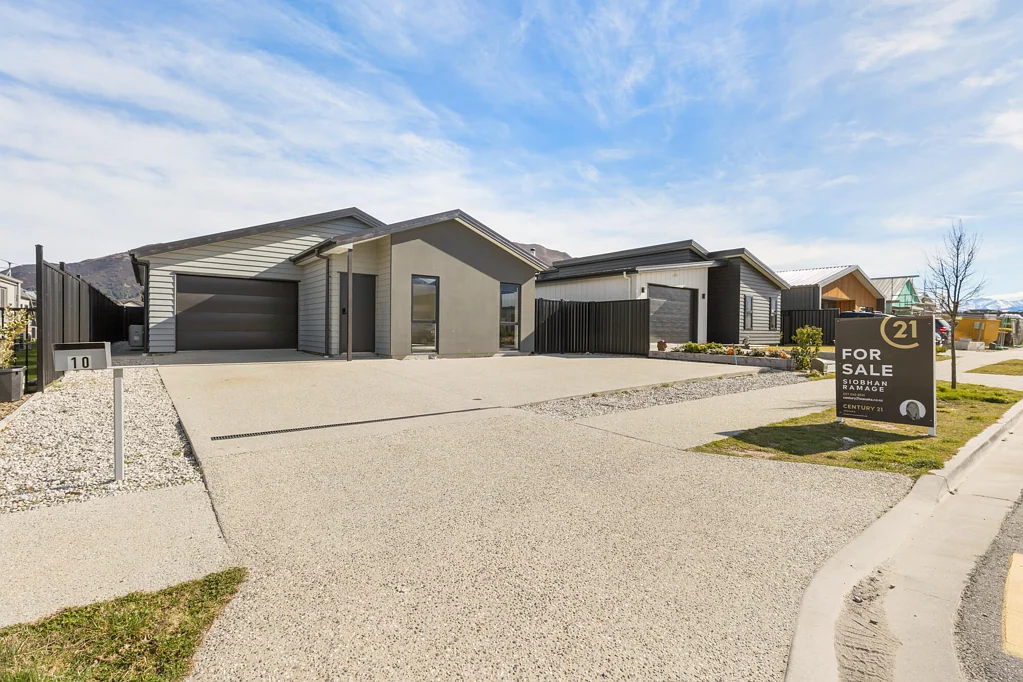 Lake Hawea 5 Slaapkamer Two Homes, One Standout Investment!