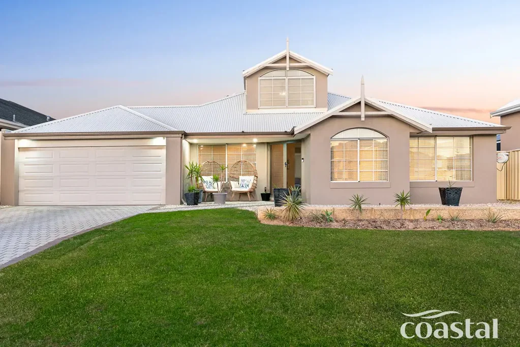 Secret Harbour 4ਬੈੱਡਰੂਮ Your Secret Harbour Coastal Haven Awaits