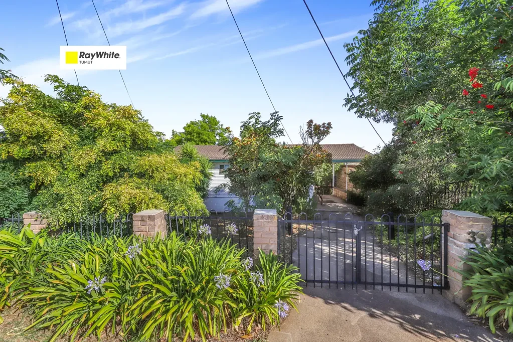 Tumut 4 Slaapkamer Four bedroom Home
