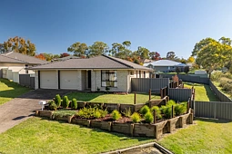 5 Ben Venue Boulevard, Armidale