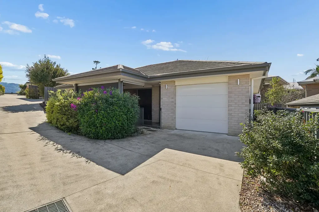 Coffs Harbour 3 Bedroom Modern, Secure And Effortlessly Low-Maintenance
