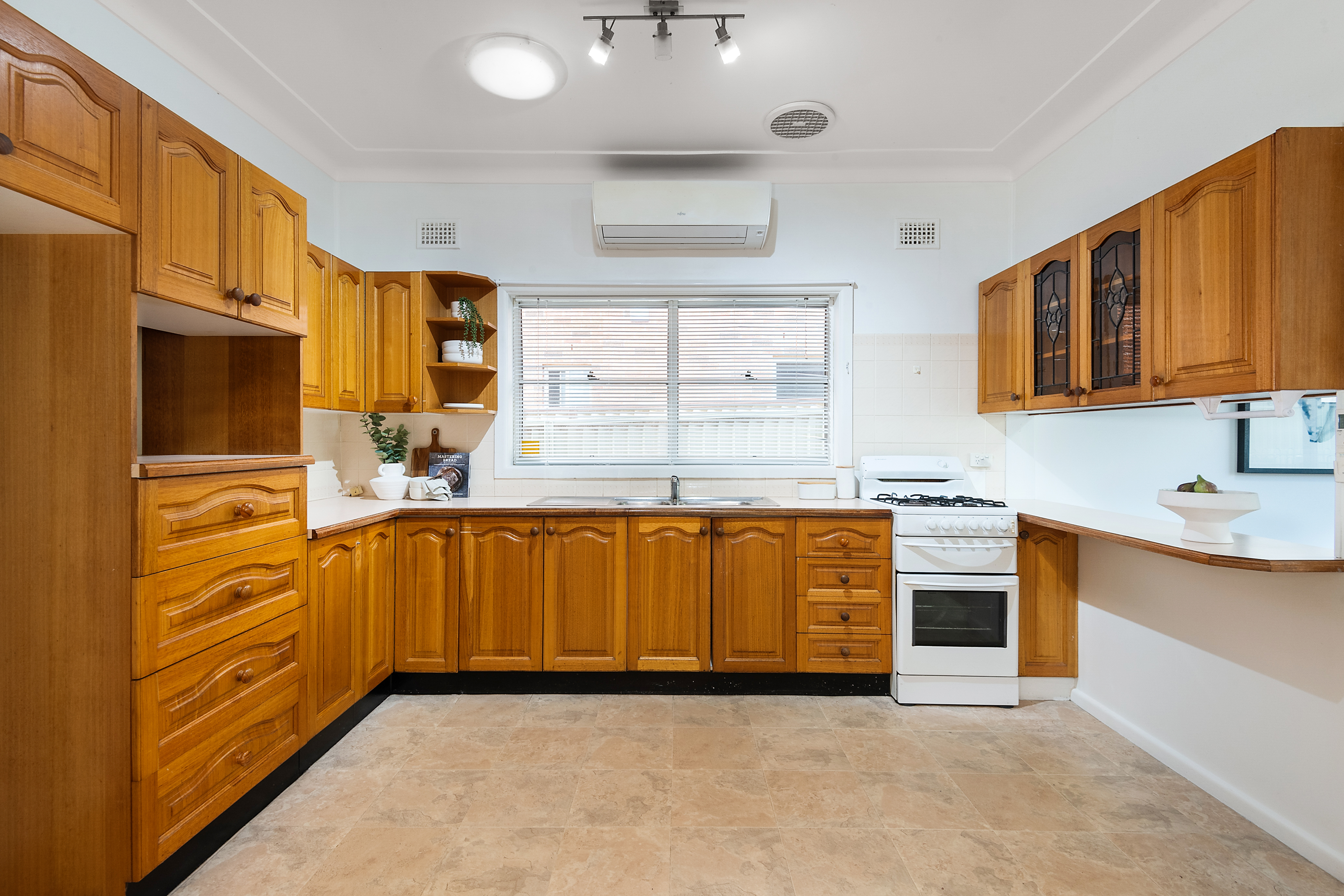 20 DAISY ST, ROSELANDS NSW 2196, 0 chambres, 0 salles de bain, House