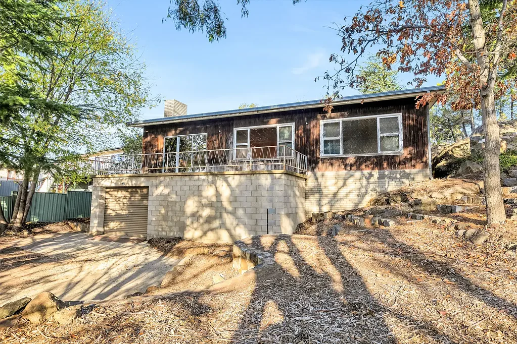 Cooma 4 Bedroom Renovators Delight