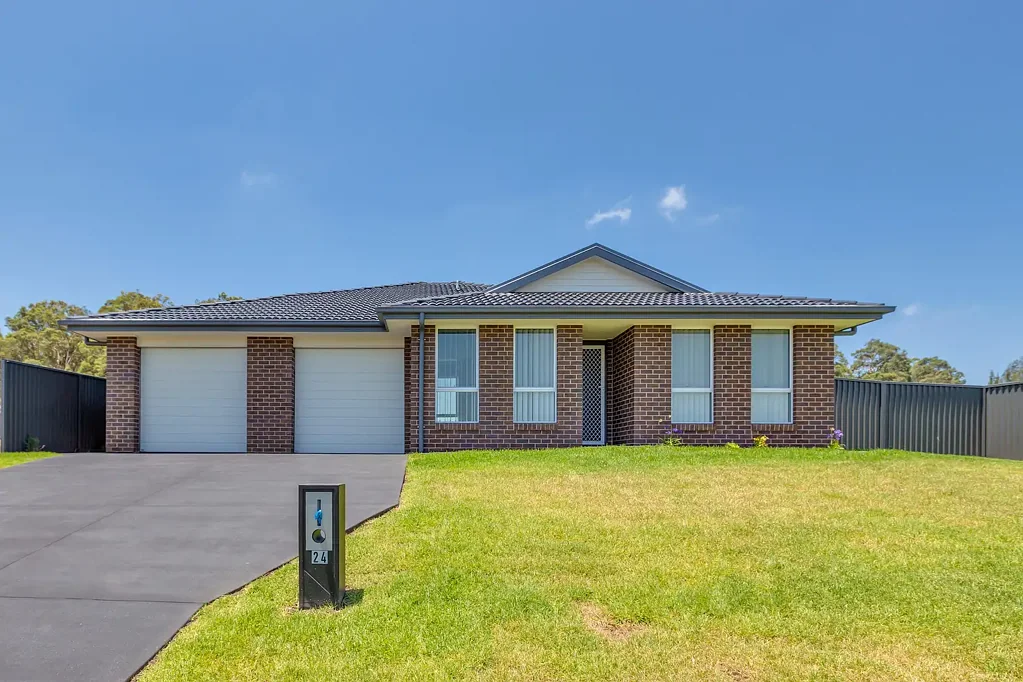24 Shortland Drive, Aberglasslyn, NSW 2320