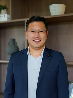Yang Lin