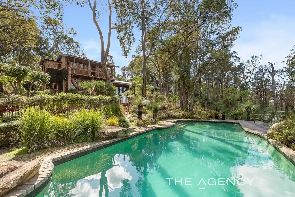 165 Stanhope Road, Bickley, WA 6076