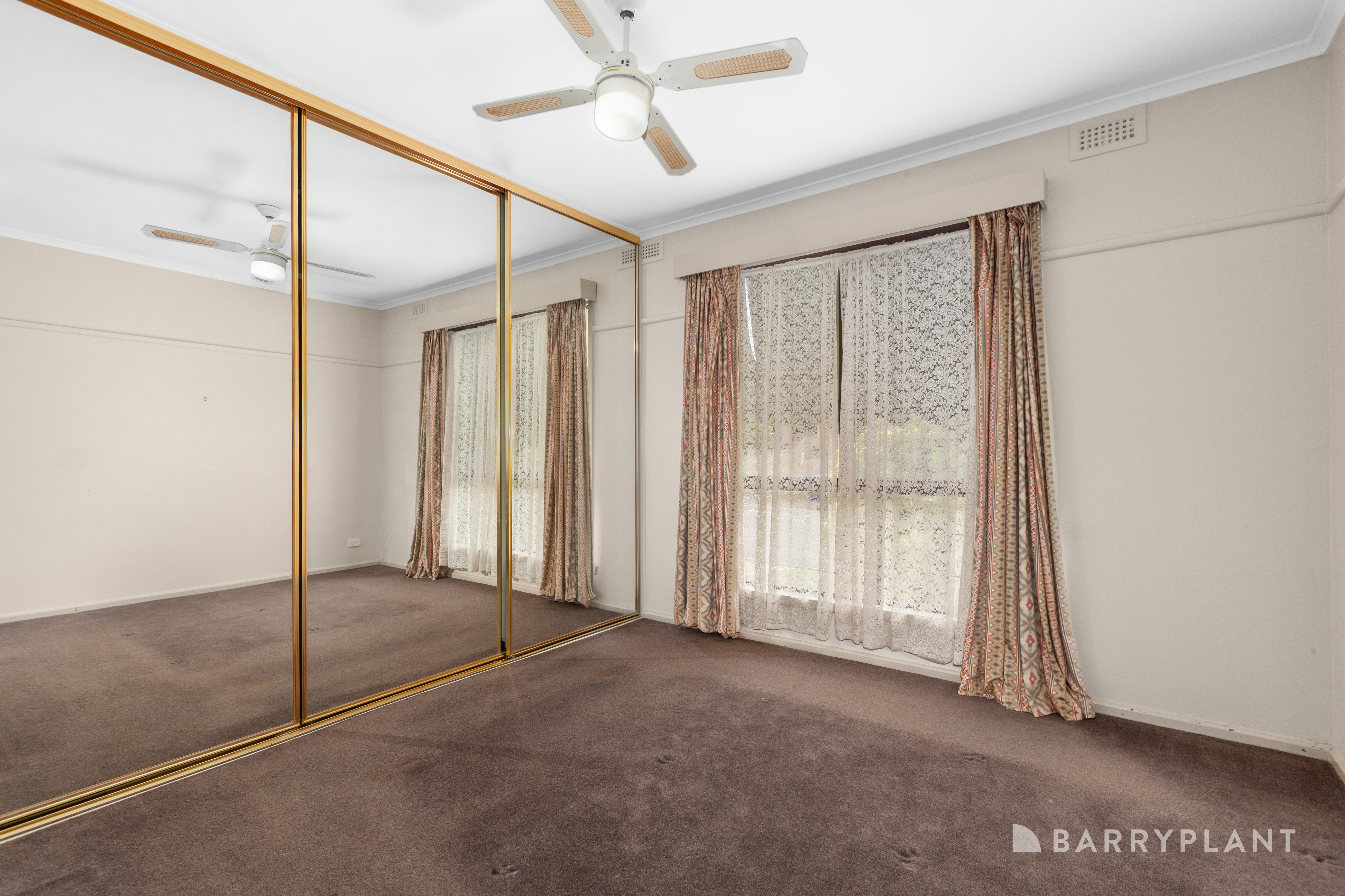 60 PINNIGER ST, BROADFORD VIC 3658, 0房, 0浴, House