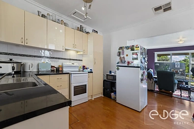 4 Stakes Crescent, Elizabeth Downs, SA 5113, 3 Bedrooms, 1 Bathrooms, House