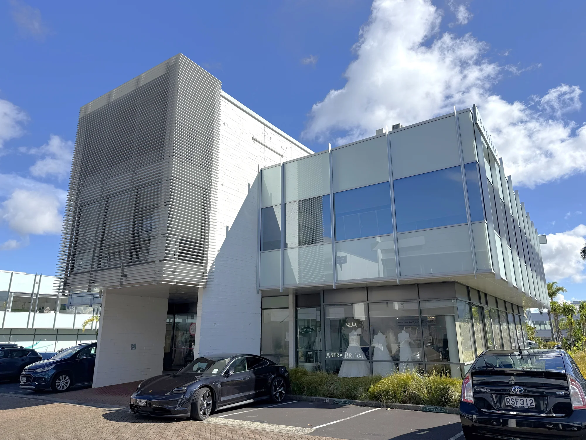 Rosedale  Whole 479sqm office – outstanding value