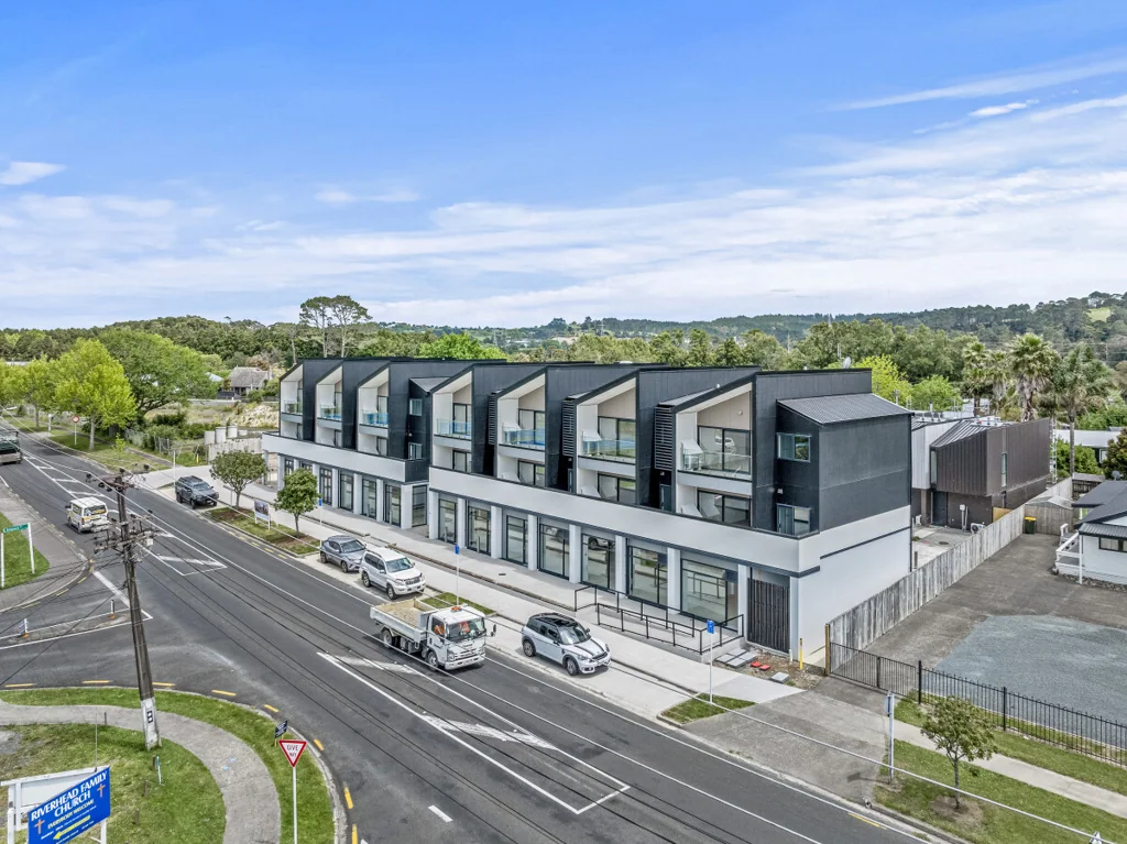 Riverhead RIVERHEAD RETAIL FOR SALE – 58m²