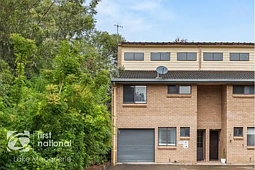 4/17 Campbell Street, Warners Bay