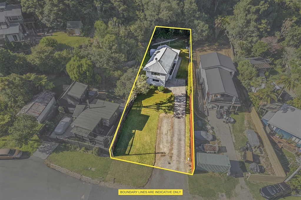 51 Foster Avenue, Huia, Waitakere City, Auckland
