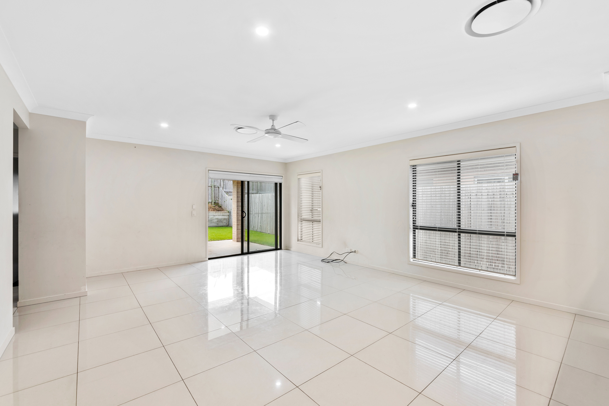 25 MAUDSLEY CR, COLLINGWOOD PARK QLD 4301, 0 habitaciones, 0 baños, House