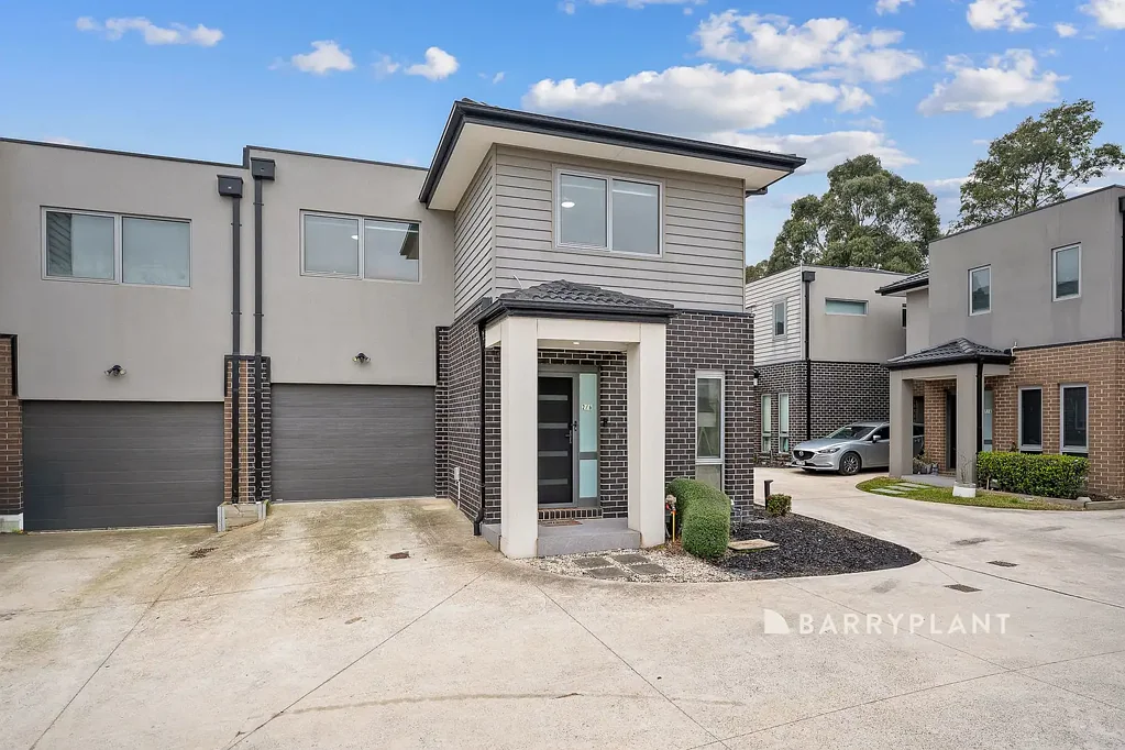Narre Warren 3 Bedroom Luxury Townhouse Living in a Prime Location