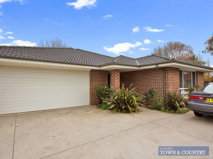 6A DAWSON AV, ARMIDALE NSW 2350, 0 habitaciones, 0 baños, House